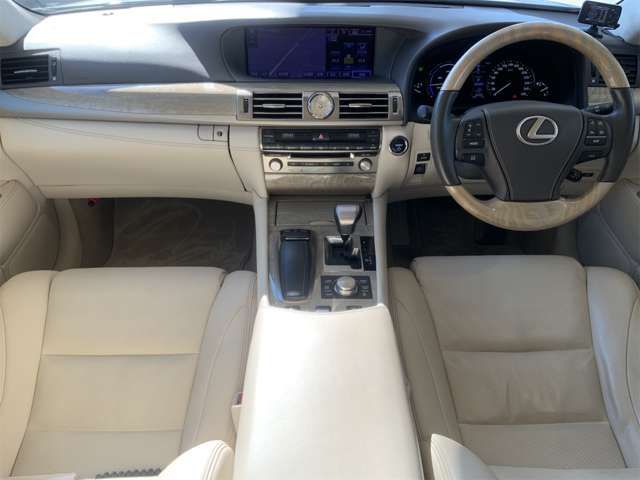 TOYOTA LEXUS LS600h 2013