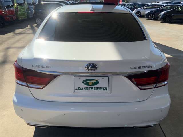 TOYOTA LEXUS LS600h 2013