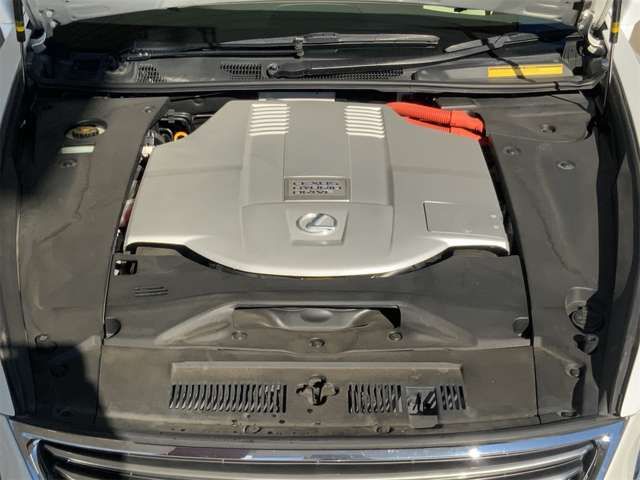TOYOTA LEXUS LS600h 2013