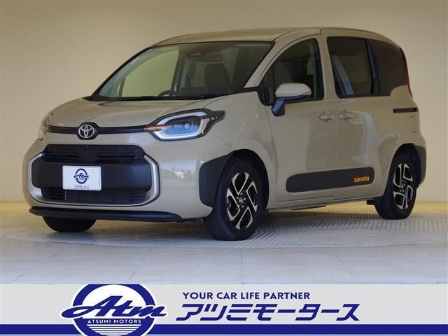 TOYOTA SIENTA HYBRID 2024