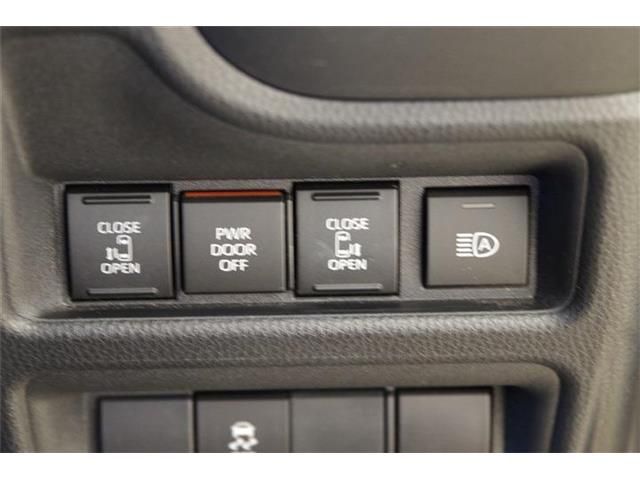 TOYOTA SIENTA HYBRID 2024