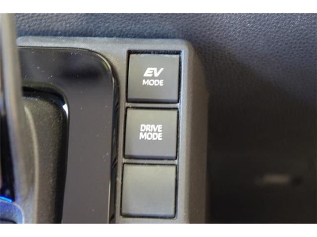 TOYOTA SIENTA HYBRID 2024