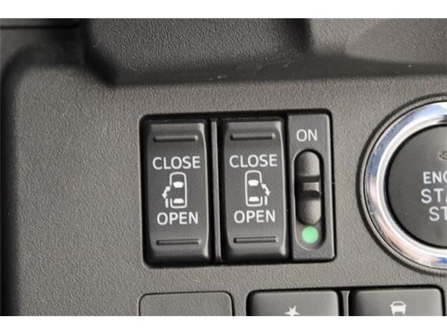 TOYOTA PIXIS MEGA 2019