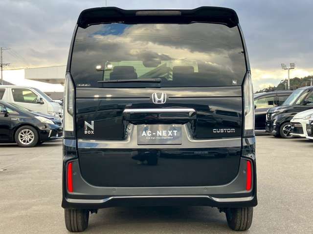 HONDA N BOX 2024