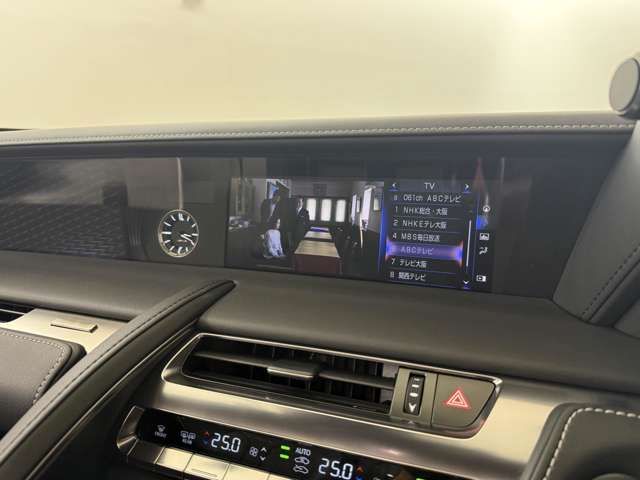 TOYOTA LEXUS LC500 Convertible 2021