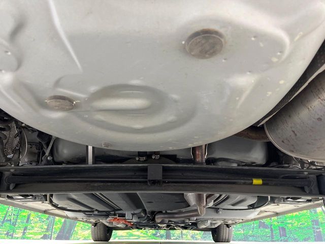 TOYOTA SIENTA HYBRID 2019