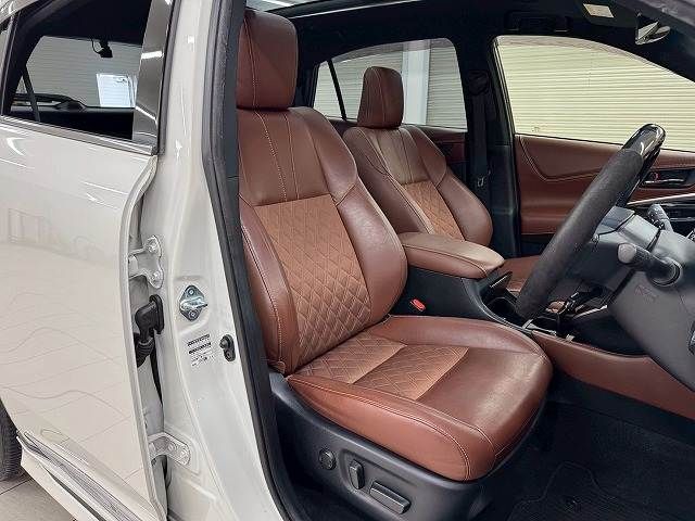 TOYOTA HARRIER 2WD 2017