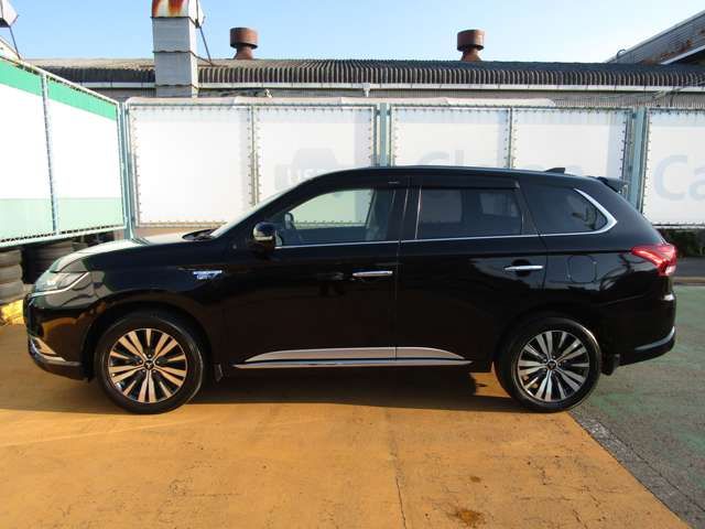 MITSUBISHI OUTLANDER PHEV 2019
