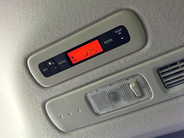 NISSAN SERENA  S-HYBRID 2013