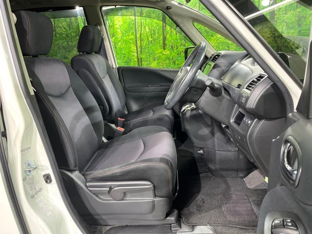 NISSAN SERENA  S-HYBRID 2013