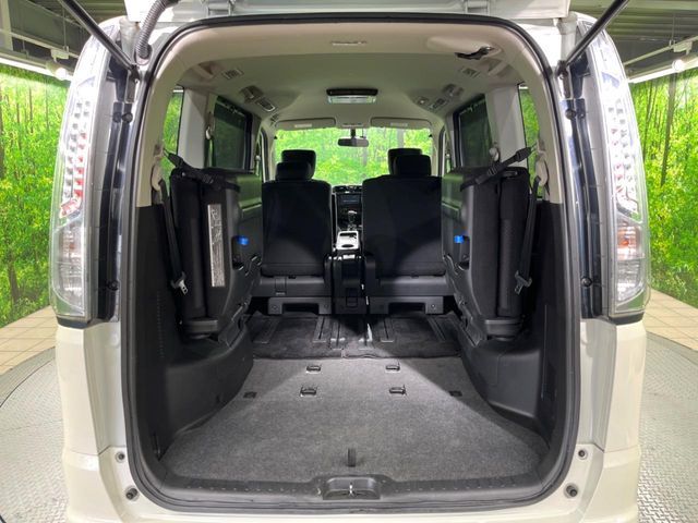 NISSAN SERENA  S-HYBRID 2013