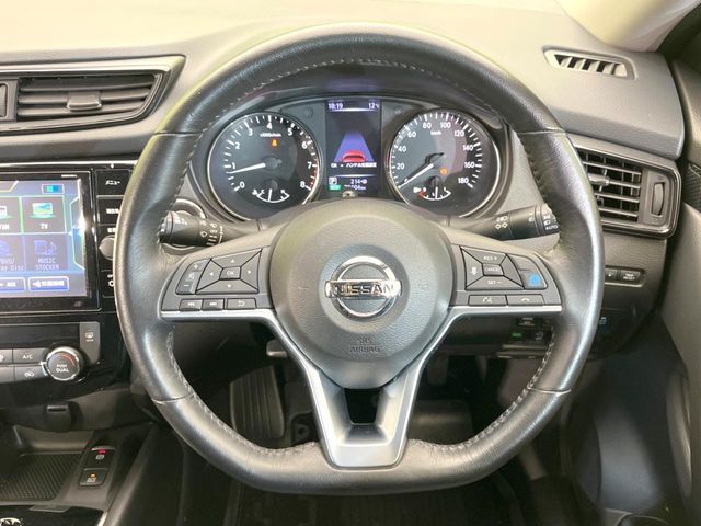 NISSAN X-TRAIL 2WD 2018