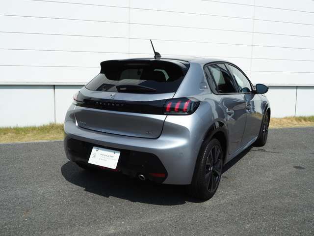 PEUGEOT PEUGEOT 208 2023