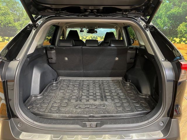 TOYOTA RAV4 HYBRID 4WD 2021