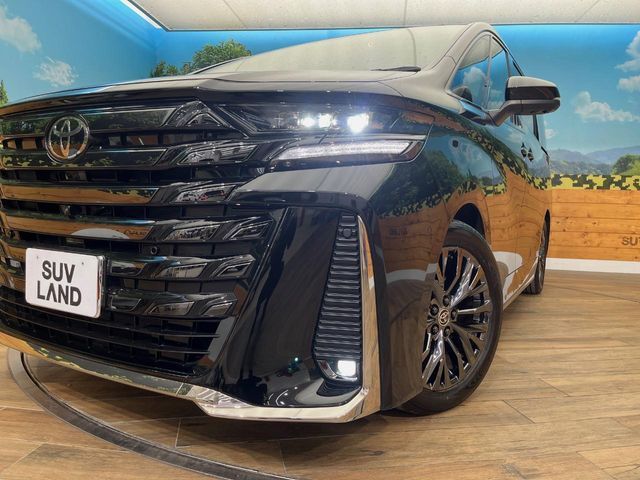 TOYOTA VELLFIRE  HYBRID 4WD 2023