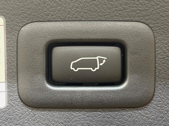 TOYOTA ALPHARD 4WD 2021