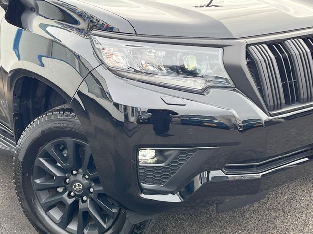 TOYOTA LANDCRUISER PRADO 2022