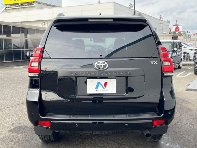 TOYOTA LANDCRUISER PRADO 2022