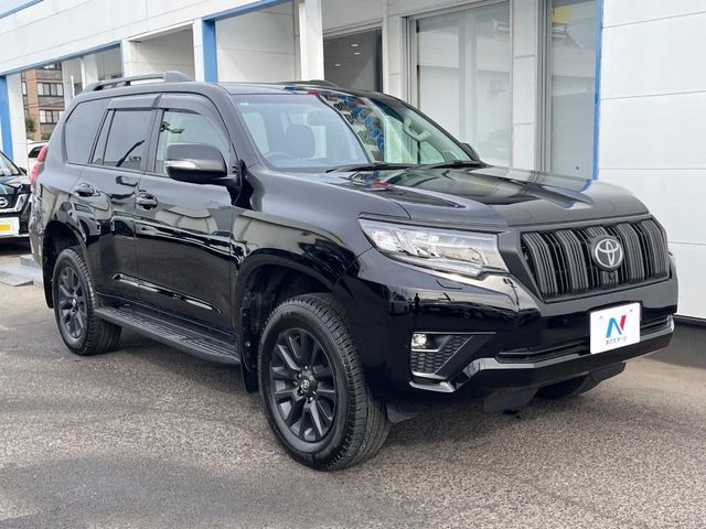 TOYOTA LANDCRUISER PRADO 2022