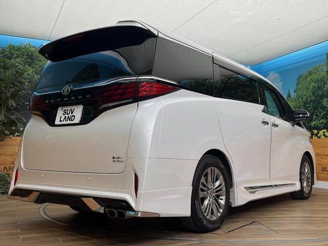 TOYOTA ALPHARD hybrid 4WD 2024