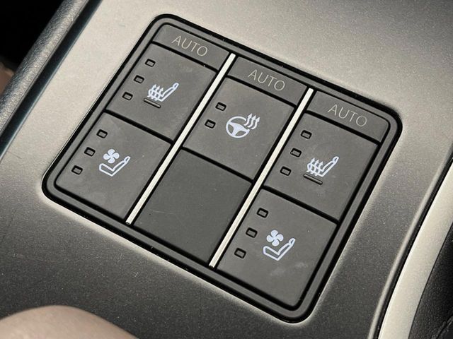 TOYOTA LEXUS UX250h AWD 2022