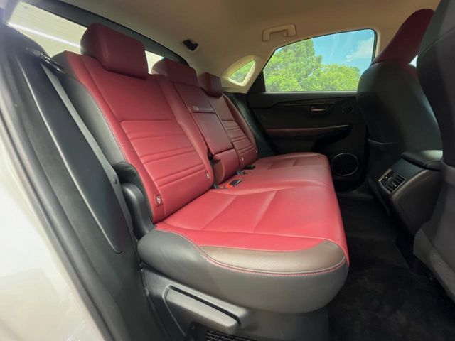 TOYOTA LEXUS NX300h AWD 2018