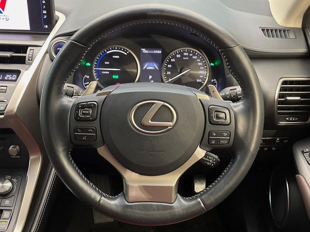 TOYOTA LEXUS NX300h AWD 2018