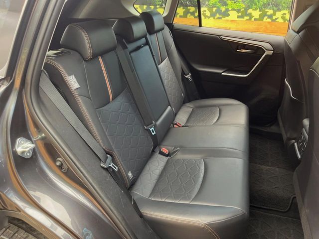 TOYOTA RAV4 4WD 2019