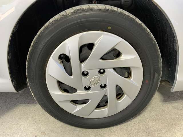 TOYOTA COROLLA FIELDER 2019