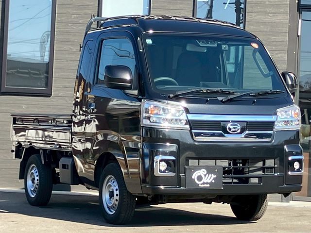 DAIHATSU HIJET truck 4WD 2022