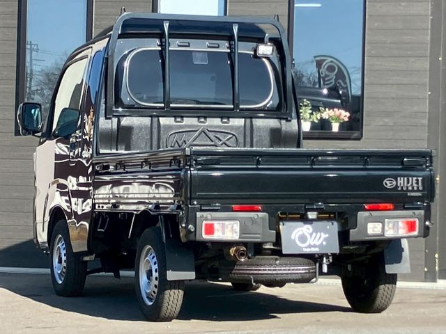 DAIHATSU HIJET truck 4WD 2022