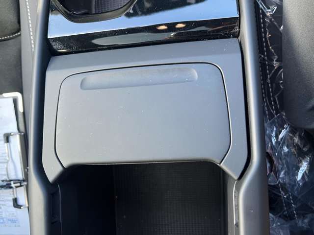 VOLVO VOLVO C40 2023