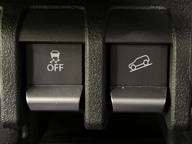 SUZUKI JIMNY NOMADE 2025