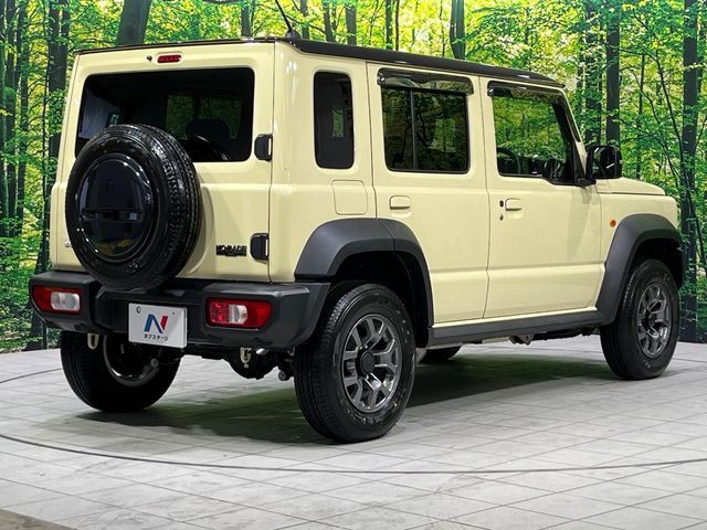SUZUKI JIMNY NOMADE 2025