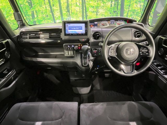 HONDA N BOX CUSTOM 4WD 2023