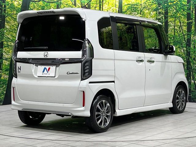 HONDA N BOX CUSTOM 4WD 2023