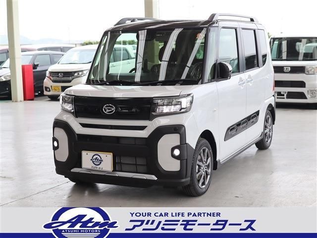 DAIHATSU TANTO FAN CROSS 2025