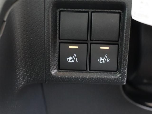 DAIHATSU TANTO FAN CROSS 2025