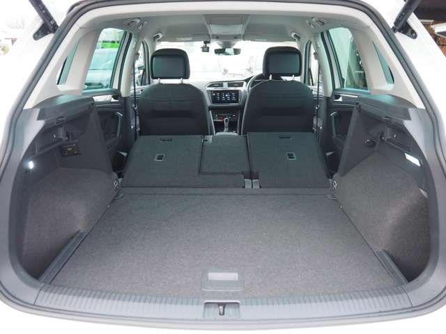 VOLKSWAGEN VOLKSWAGEN TIGUAN 2022