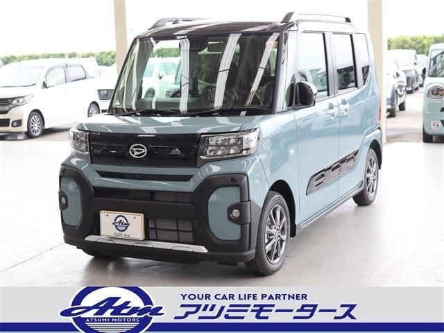 DAIHATSU TANTO FAN CROSS 2025