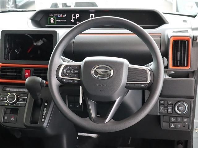 DAIHATSU TANTO FAN CROSS 2025