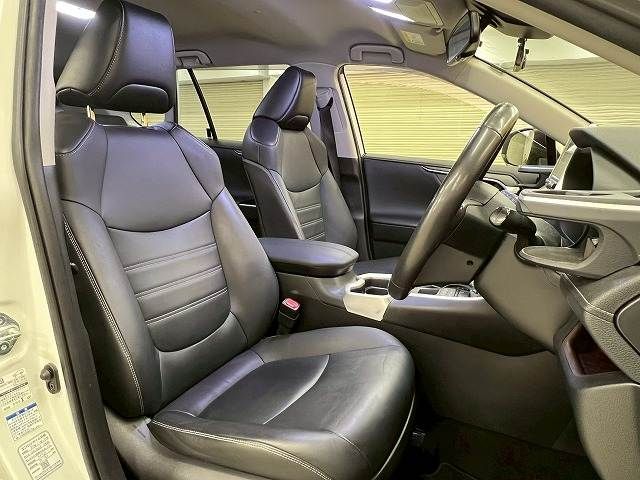 TOYOTA RAV4 4WD 2020