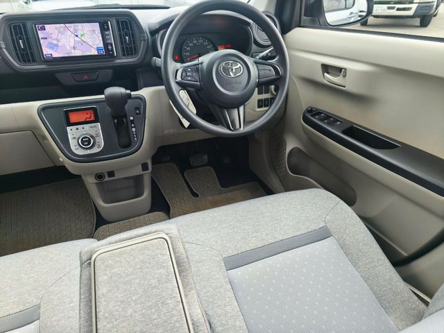 TOYOTA PASSO 2016