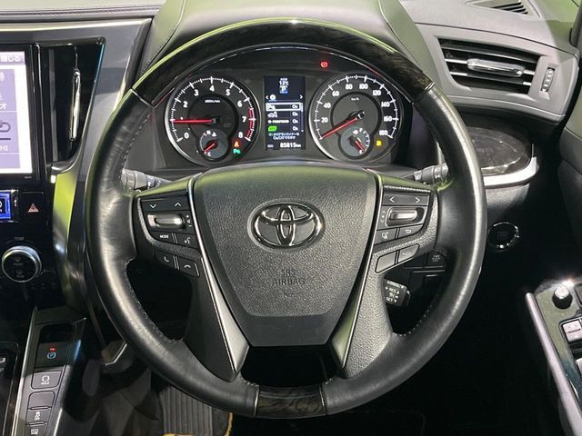 TOYOTA VELLFIRE 2017