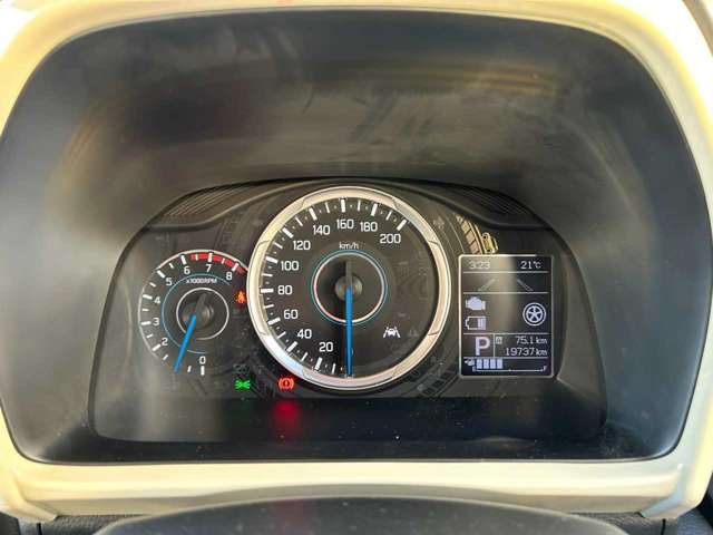 SUZUKI XBEE 4WD 2021