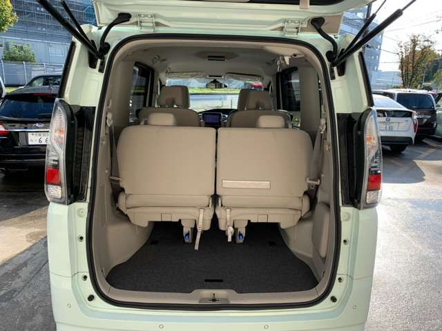 NISSAN SERENA  WG 2018