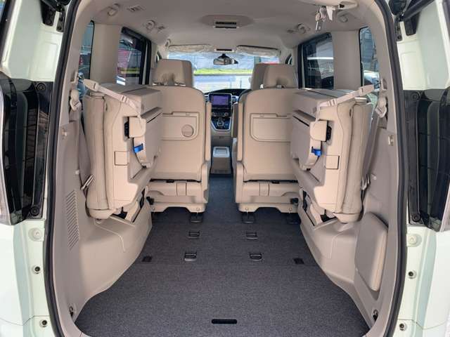 NISSAN SERENA  WG 2018