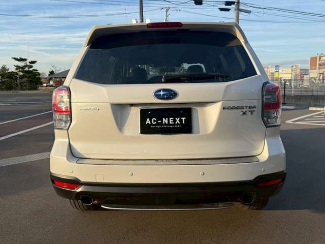 SUBARU FORESTER 2016