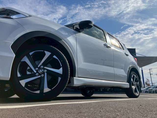 TOYOTA RAIZE HYBRID 2025