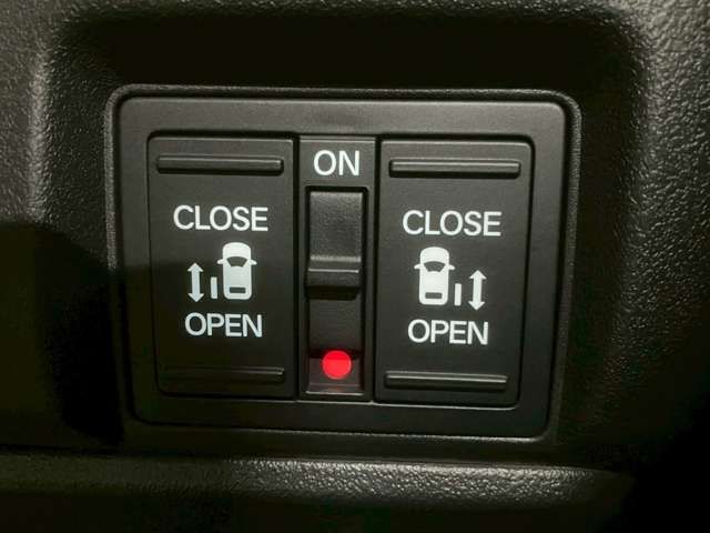 HONDA N BOX CUSTOM 2024